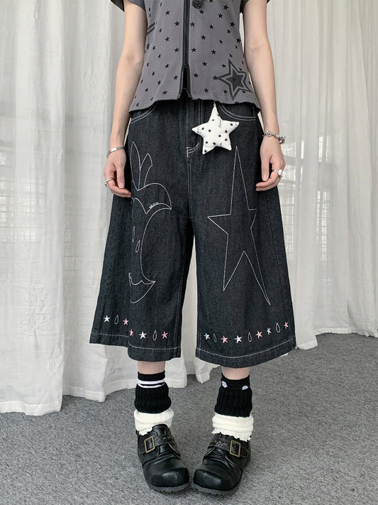 Star Embroidered Denim Capri Pants with Charm