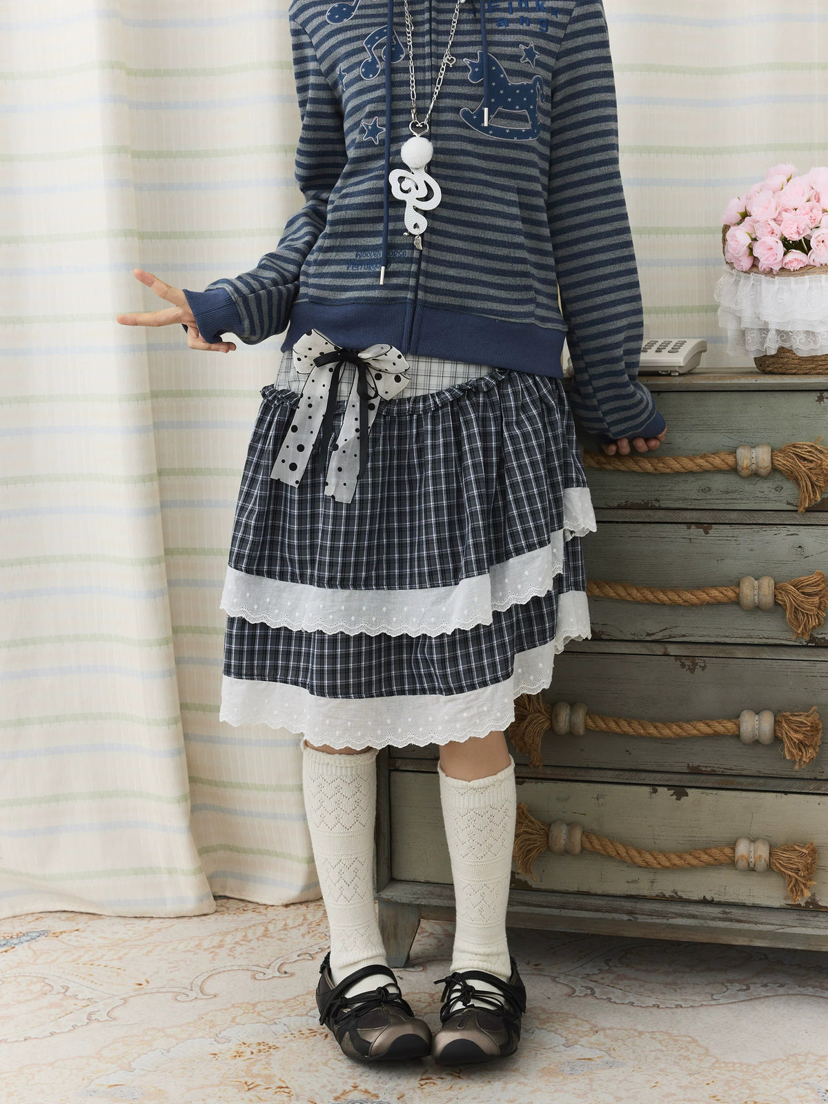 Asymmetric Plaid Lace Tiered Midi Skirt