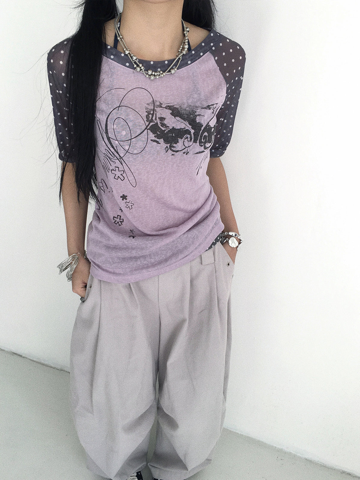 Low-Saturation Purple Polka Dot Raglan Graphic Tee