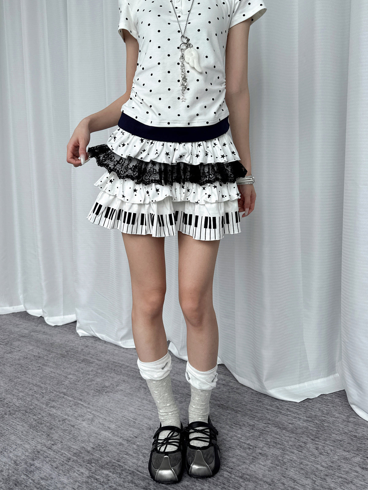 Piano Star Lace Tiered Skort