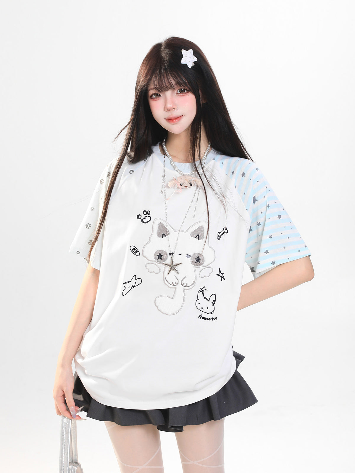 Mismatch Sleeve Kitty Graphic Oversized Tee
