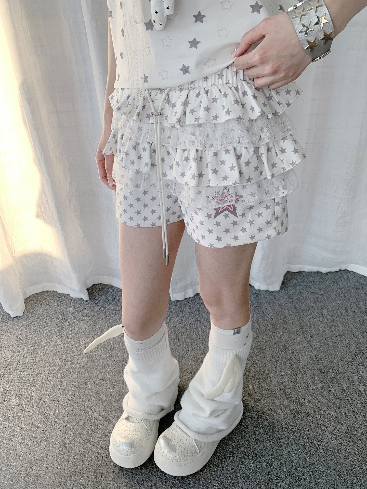 Star Lace Tiered Ruffle Shorts