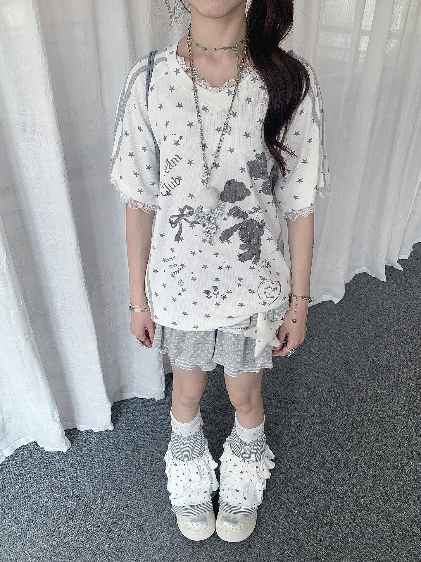 Star Dream Lace-Trim Oversized Tee