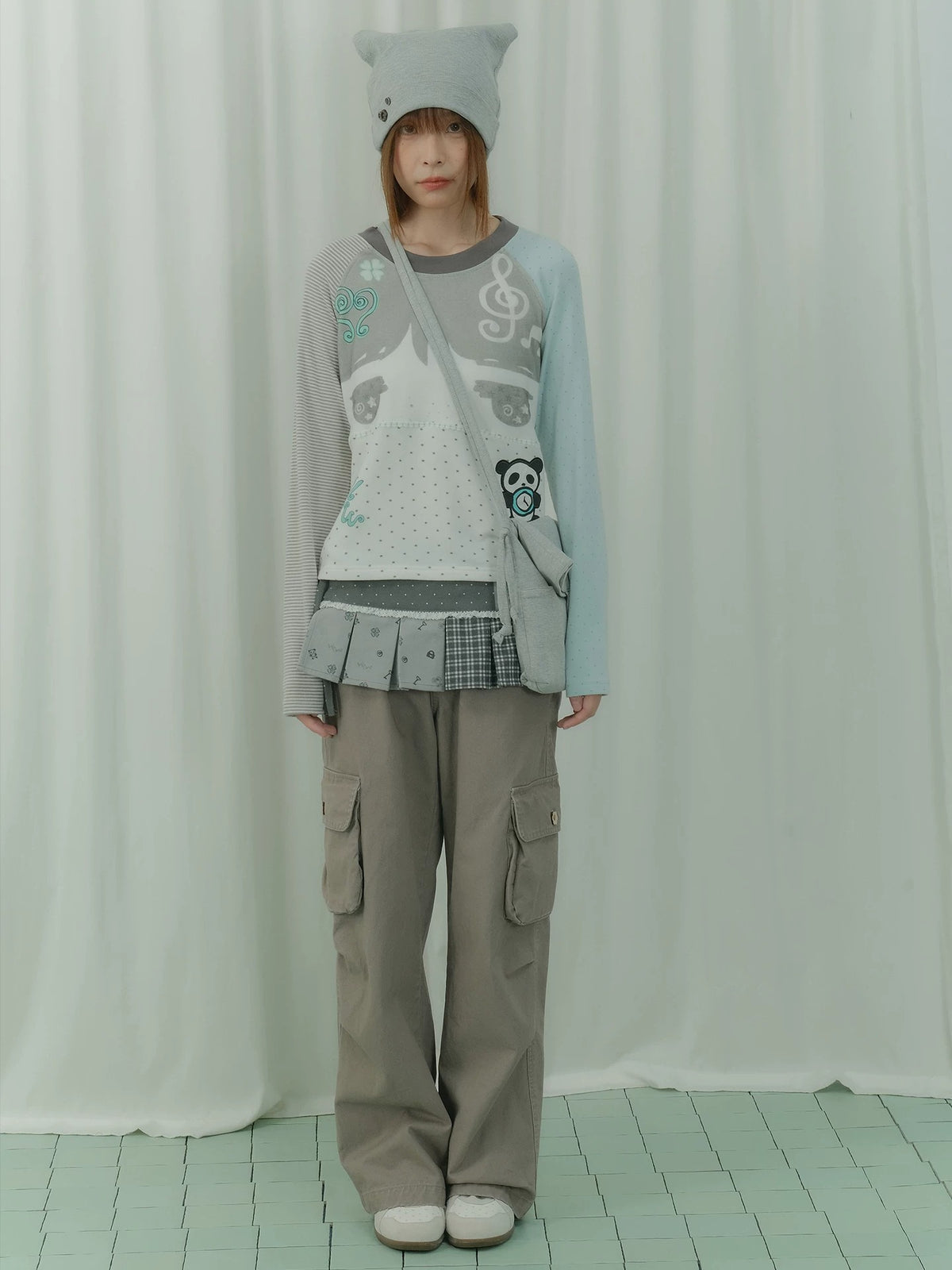 Mint Polka Dot Contrast-Sleeve Graphic Long Sleeve Top