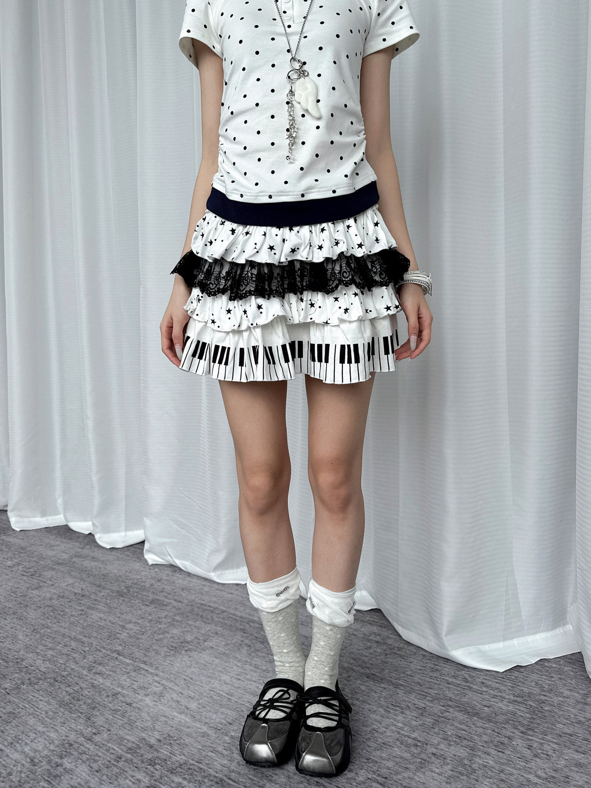 Piano Star Lace Tiered Skort