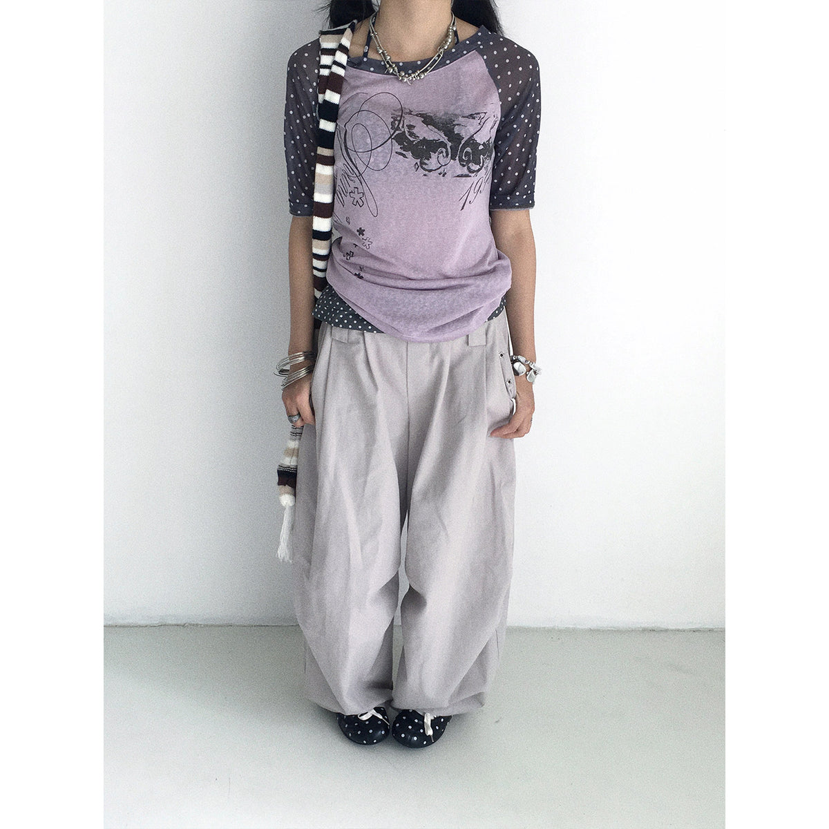 Low-Saturation Purple Polka Dot Raglan Graphic Tee