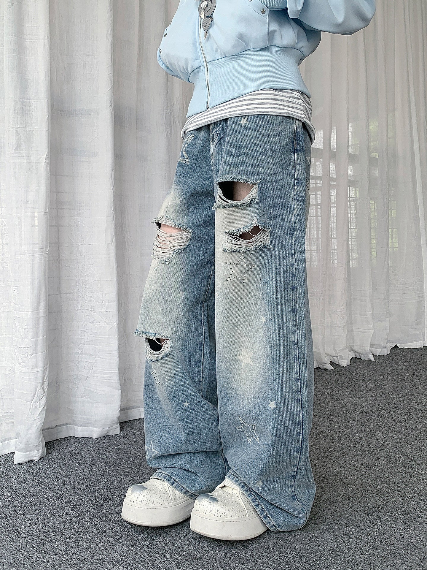 Blue Star Ripped Wide-Leg Jeans