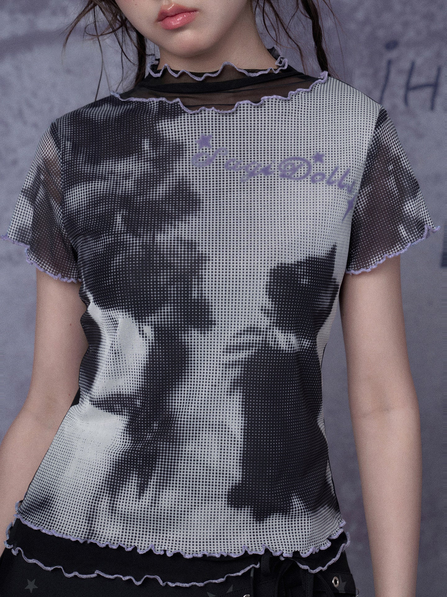 Midnight Cat Double-Layer Mesh Tee