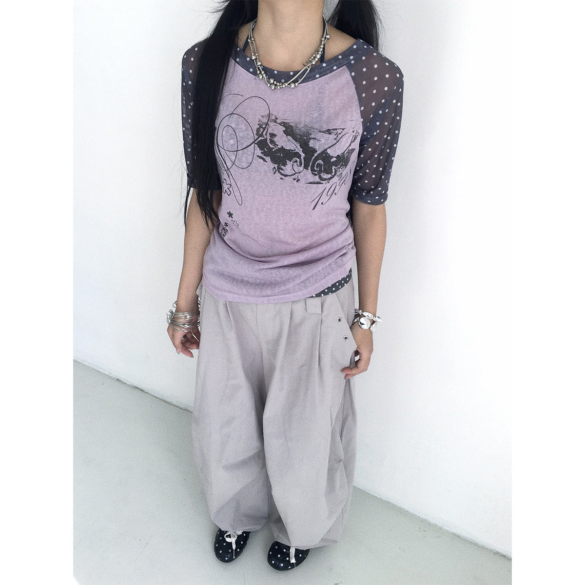 Low-Saturation Purple Polka Dot Raglan Graphic Tee