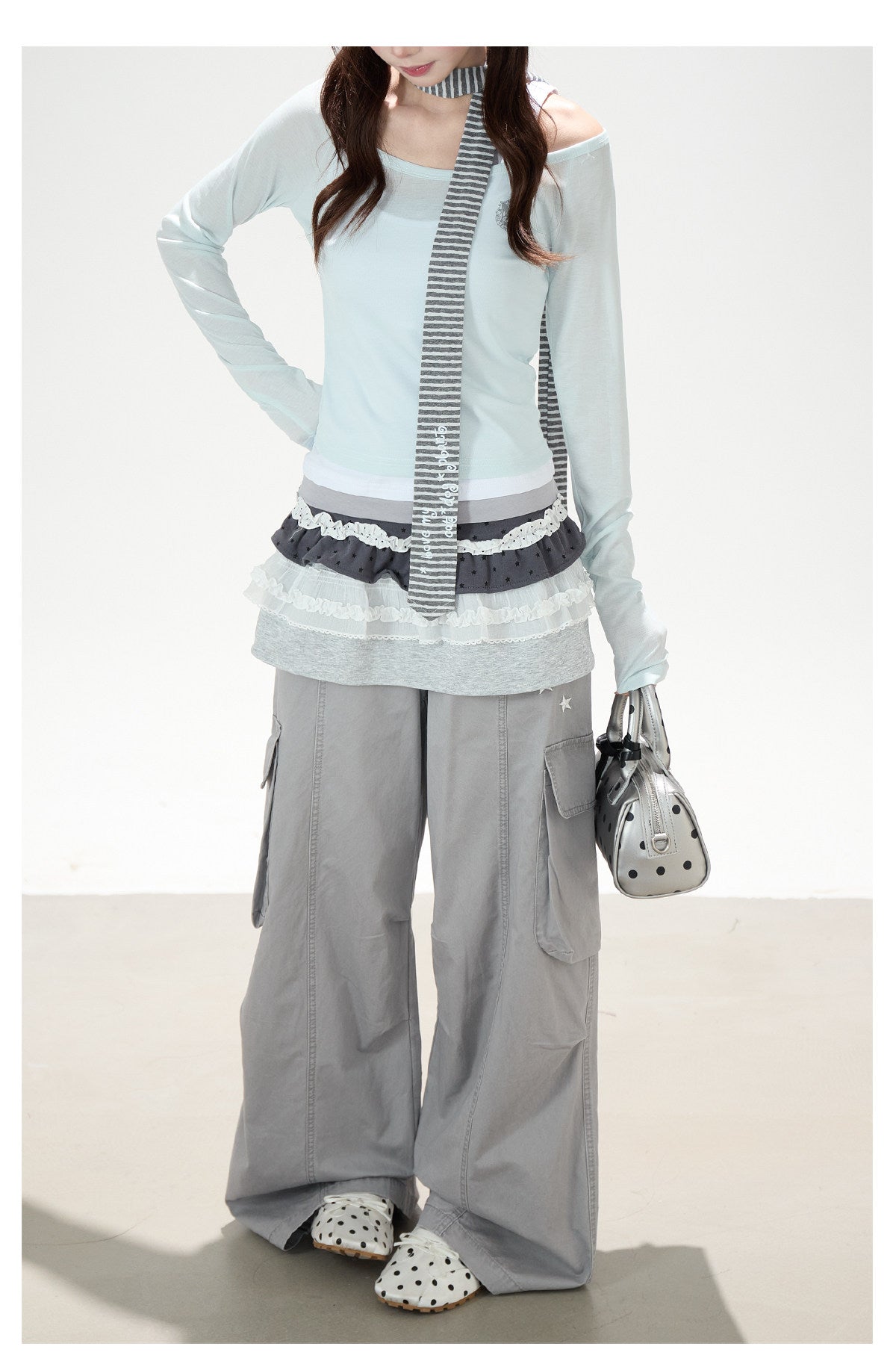 Star Deconstructed Wide-Leg Cargo Pants