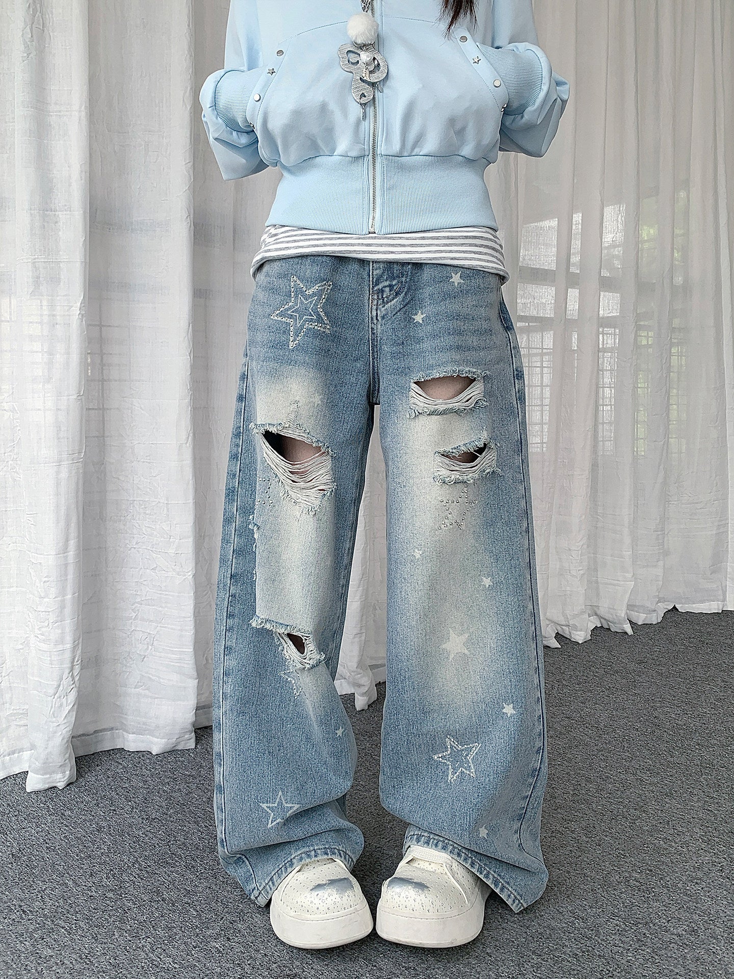 Blue Star Ripped Wide-Leg Jeans