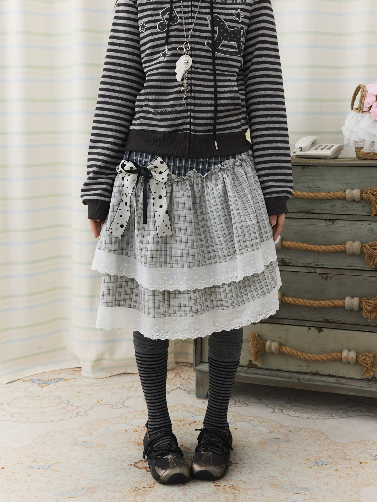 Asymmetric Plaid Lace Tiered Midi Skirt