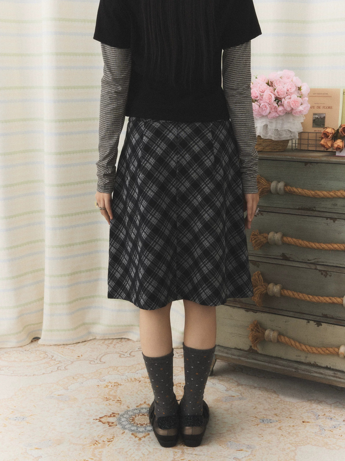 Vintage Plaid Pleated Midi Skirt