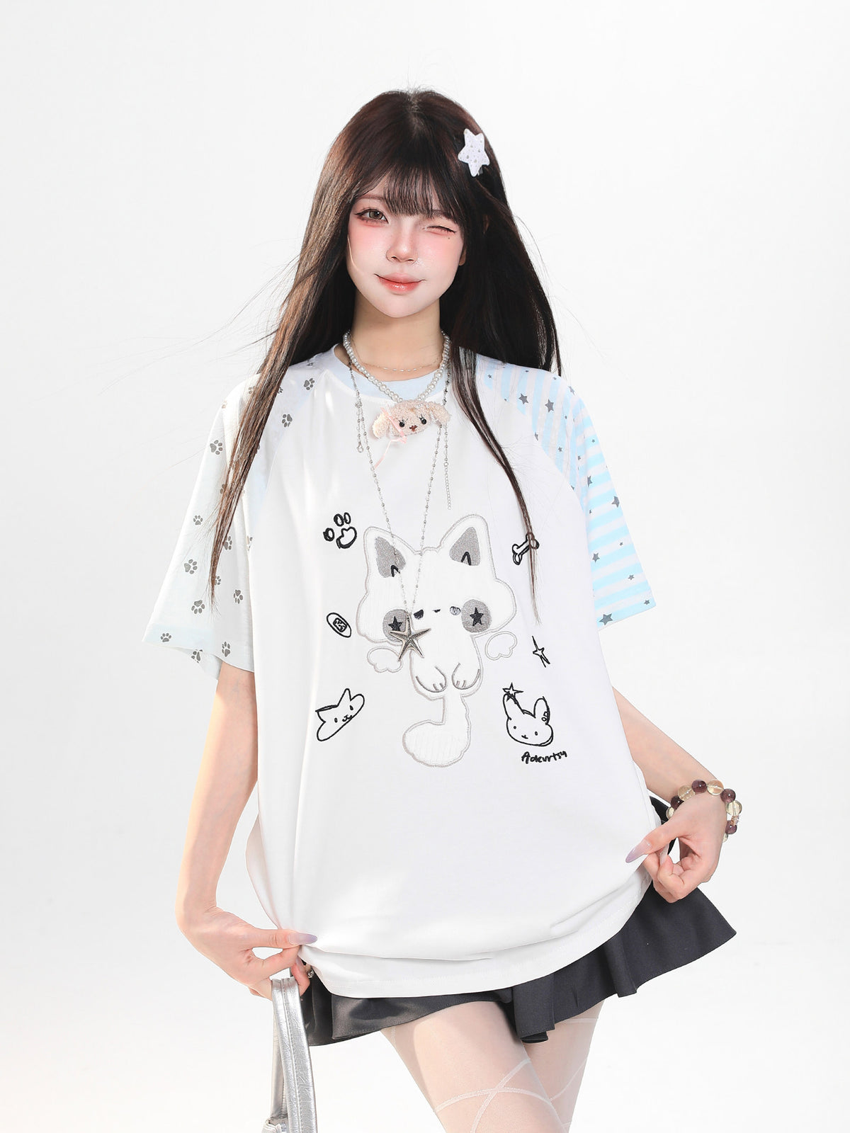 Mismatch Sleeve Kitty Graphic Oversized Tee