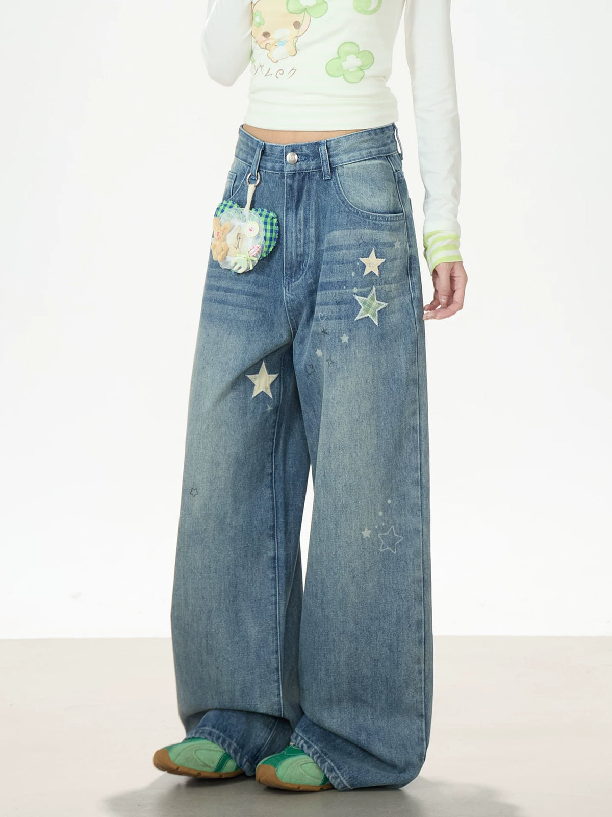 Vintage Washed Star Print Wide-Leg Jeans