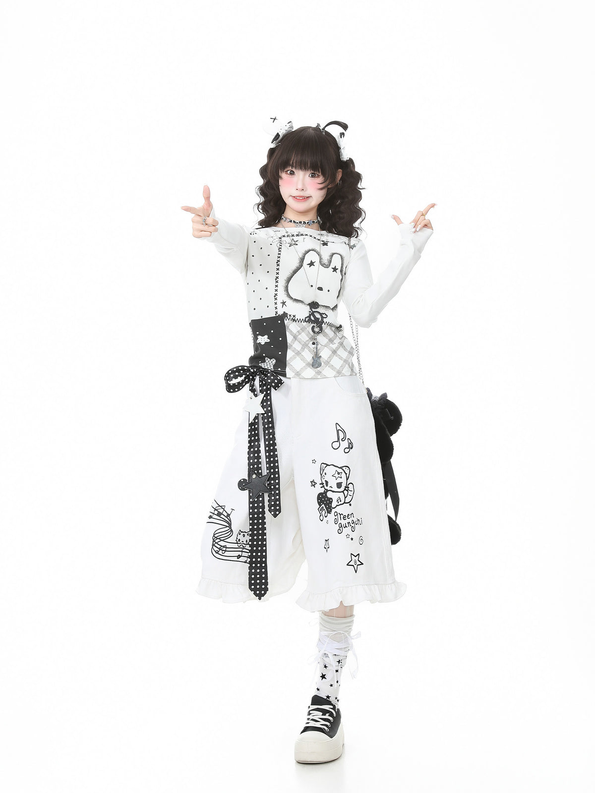 Music Cat Ruffle Capri Jeans with Star Belt