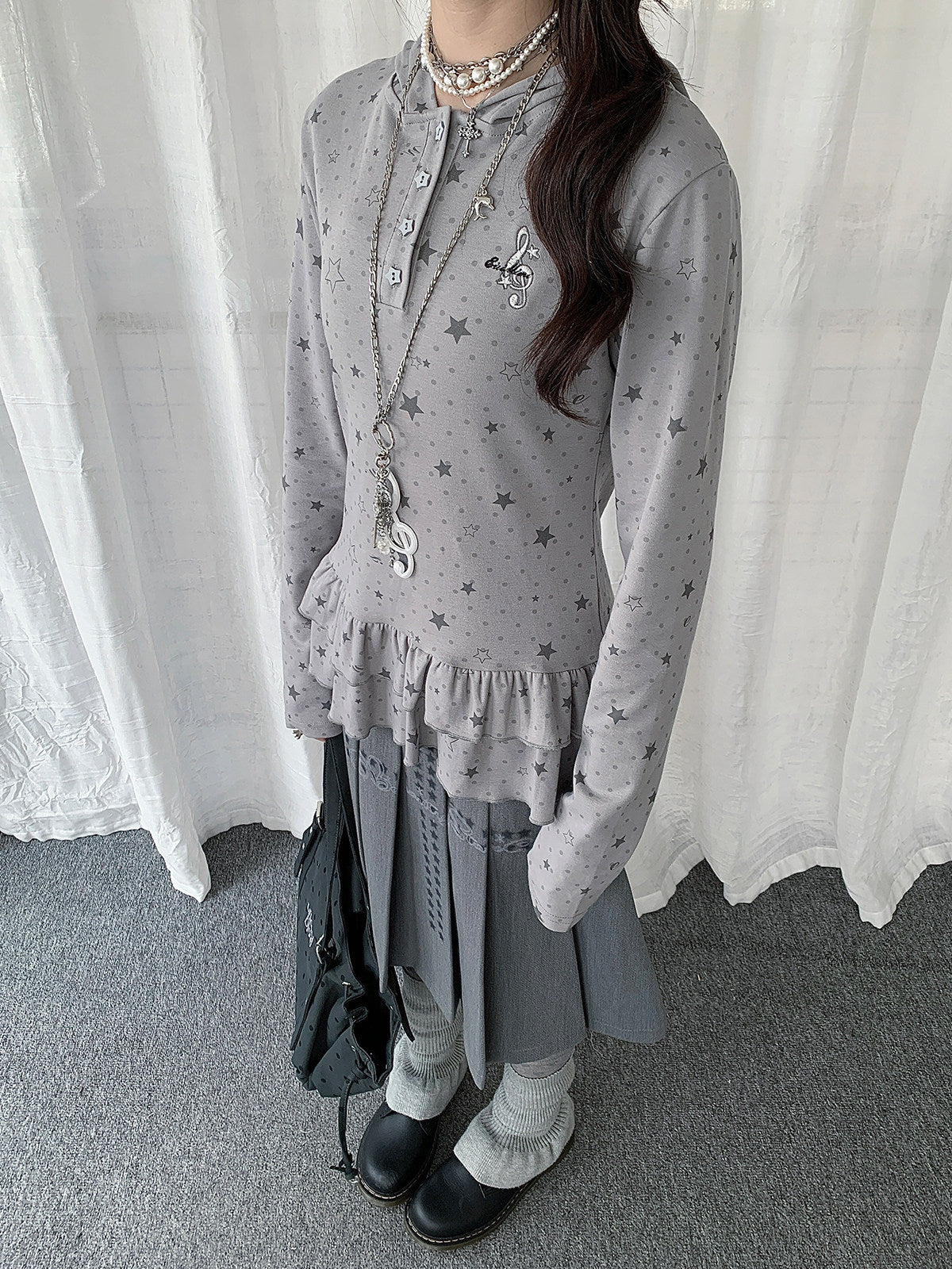 Star Print Ruffle-Hem Hooded Long Sleeve Top