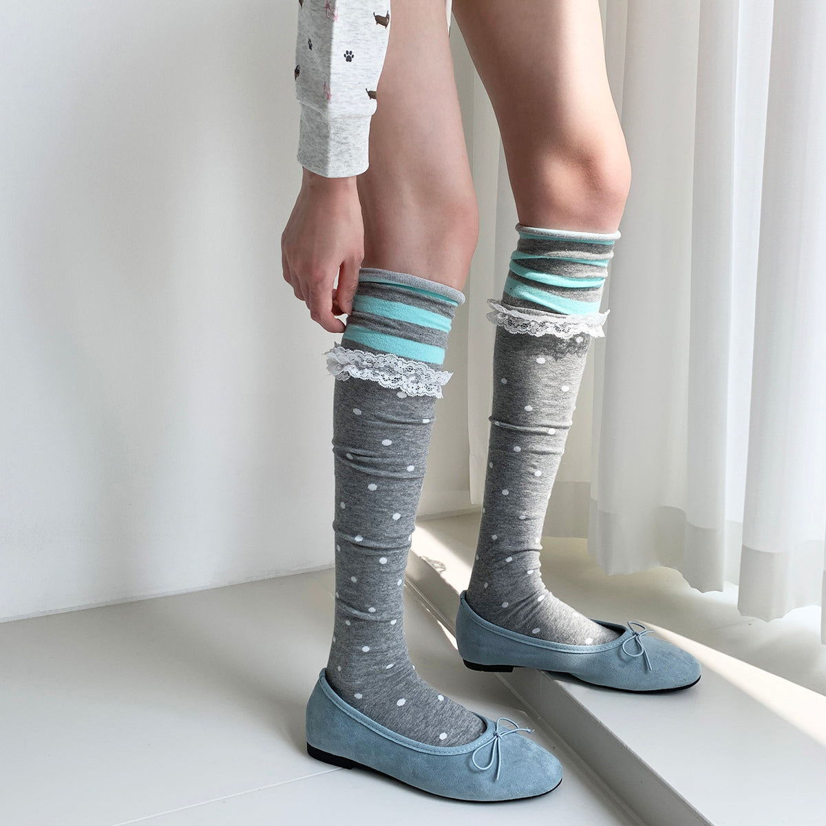 Lace Trim Patchwork Over-the-Knee Socks