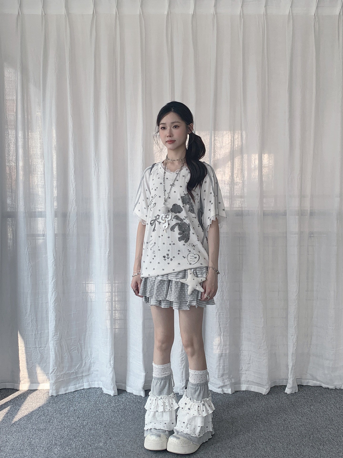Star Dream Lace-Trim Oversized Tee