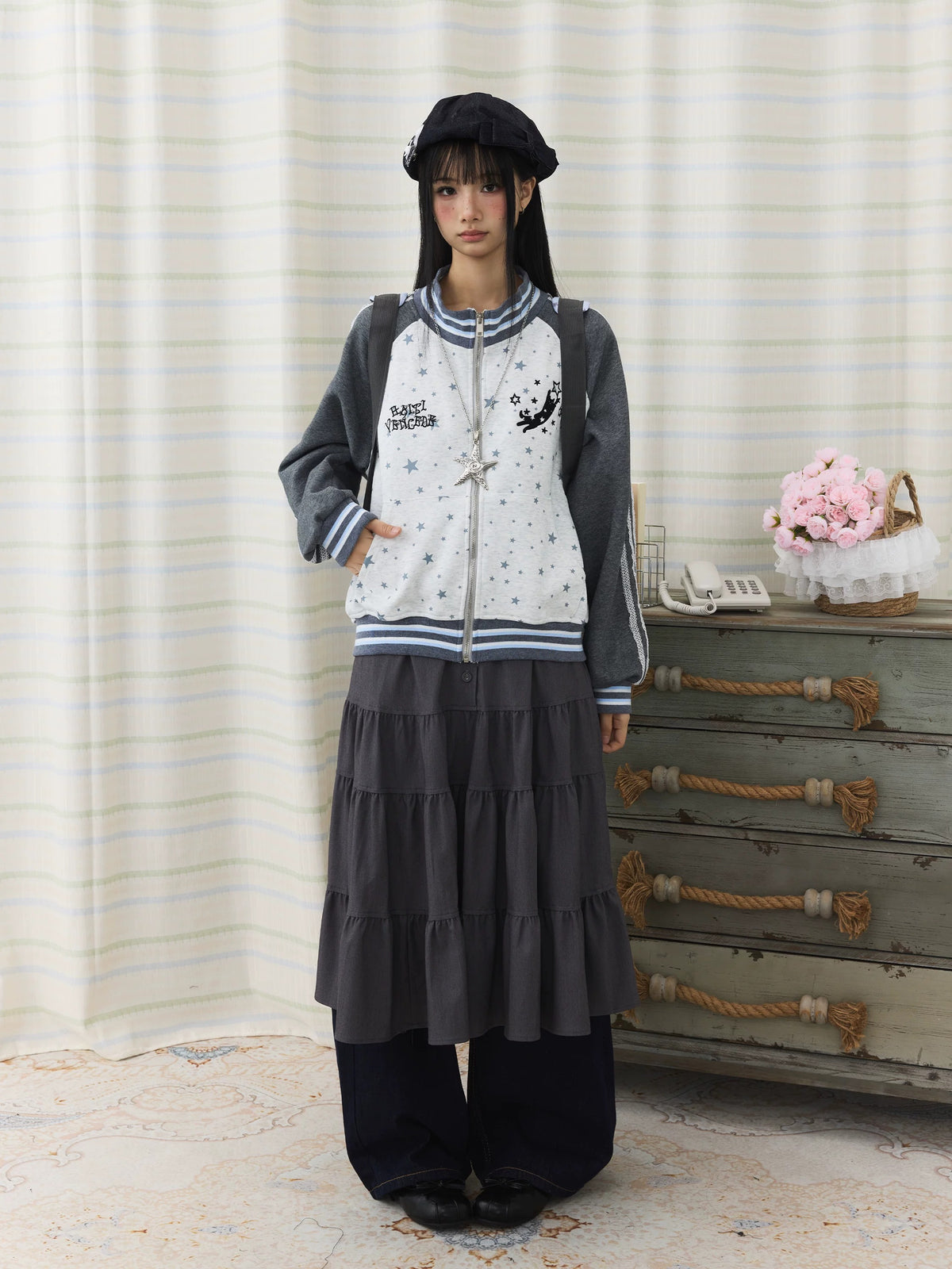 Star Contrast Zip-Up Hoodie