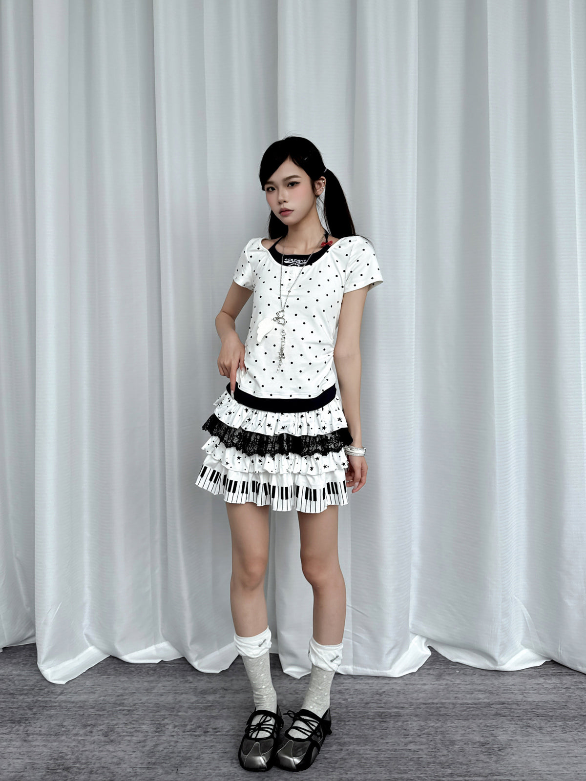 Piano Star Lace Tiered Skort