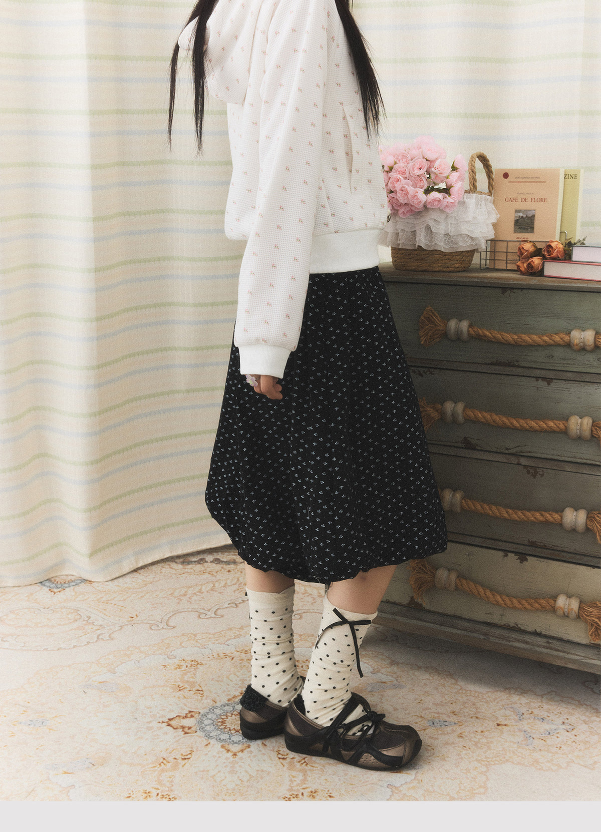 Tiny Floral Balloon Capri Pants