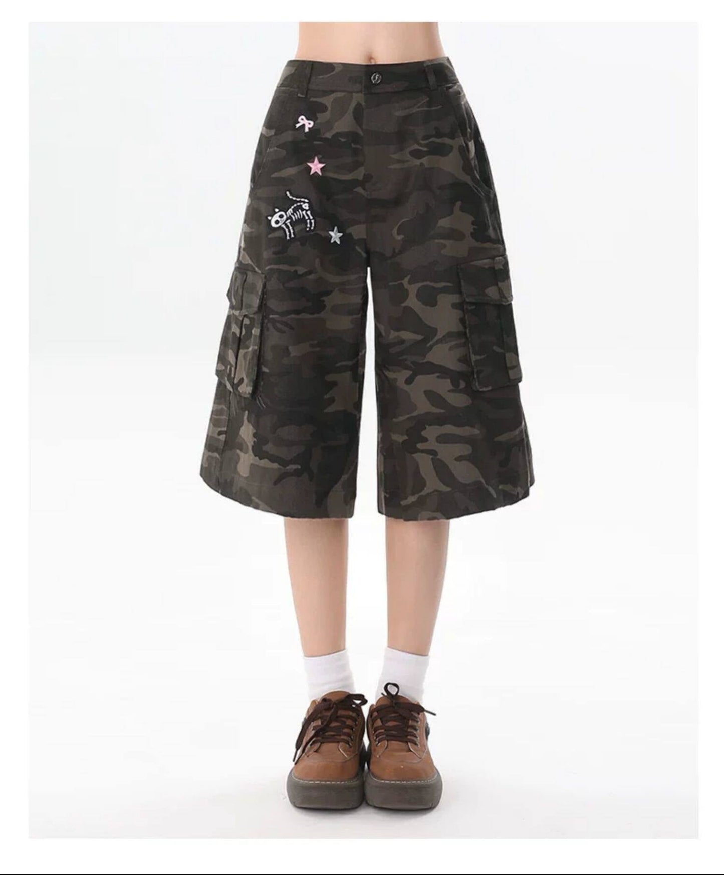Pink Detail Camo Cargo Shorts