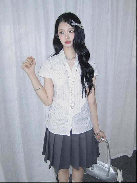 Silver Dot Pinstripe Fitted Short-Sleeve Shirt