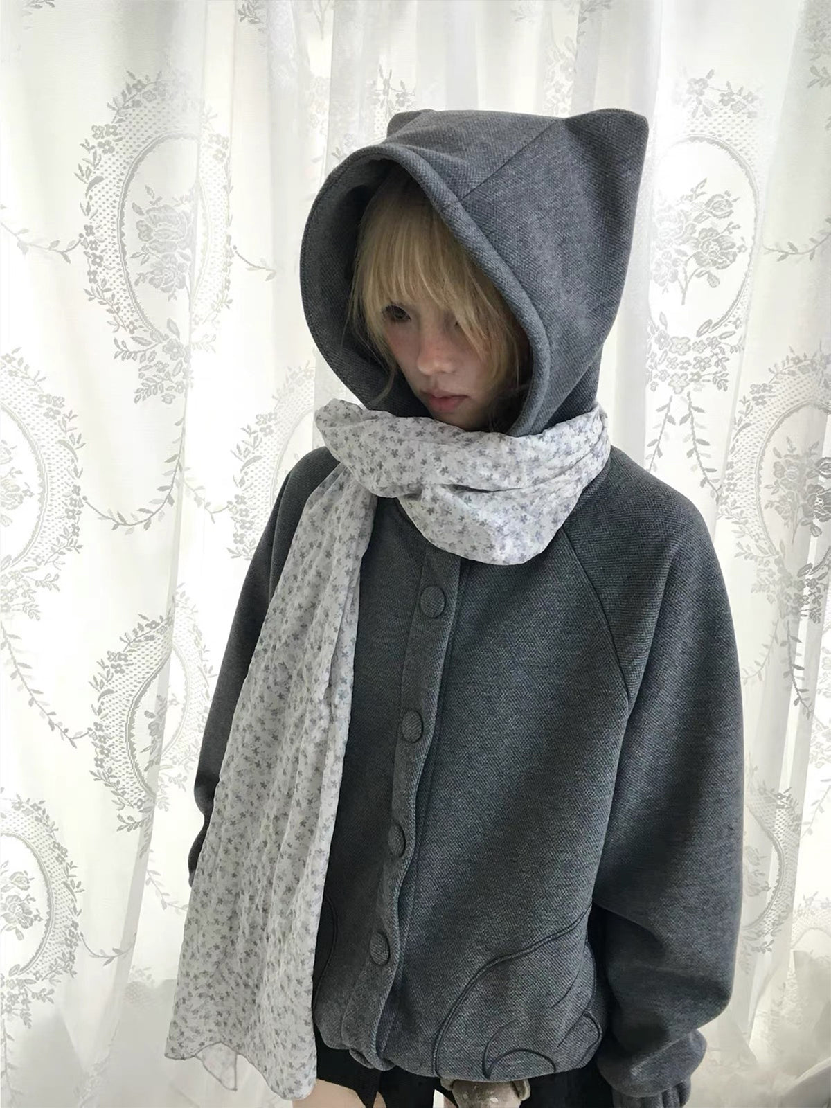 Winter Haze Ditsy Floral Gauze Scarf