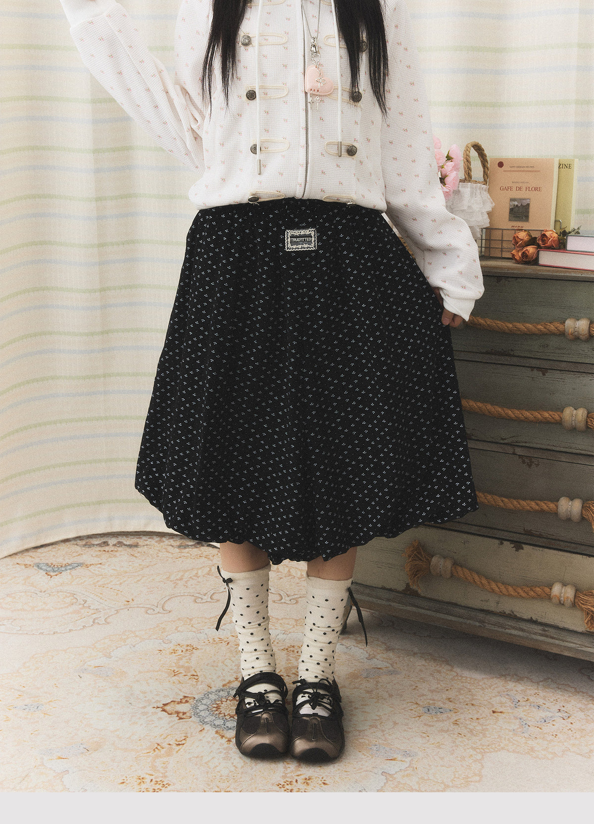 Tiny Floral Balloon Capri Pants
