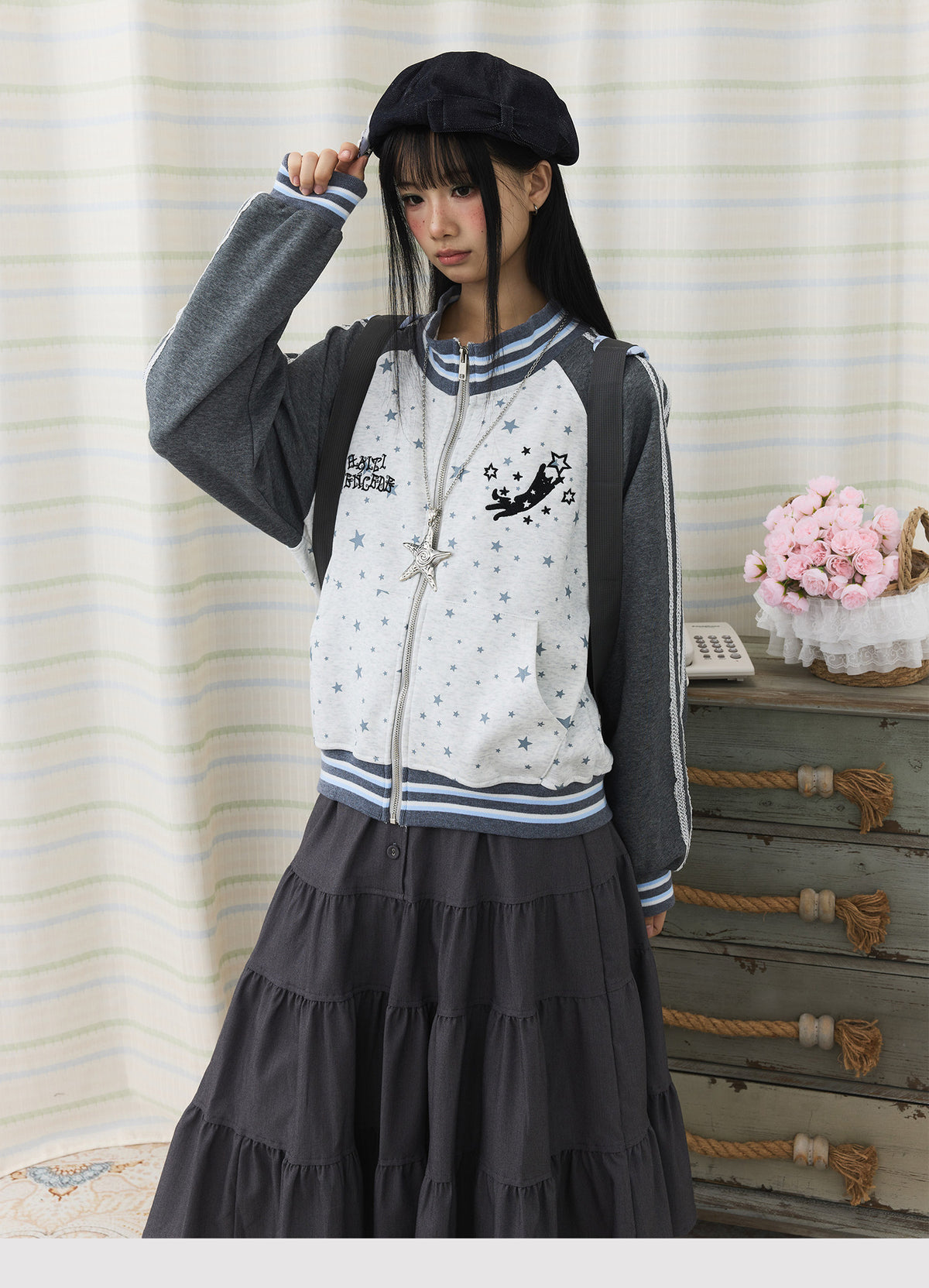 Star Contrast Zip-Up Hoodie