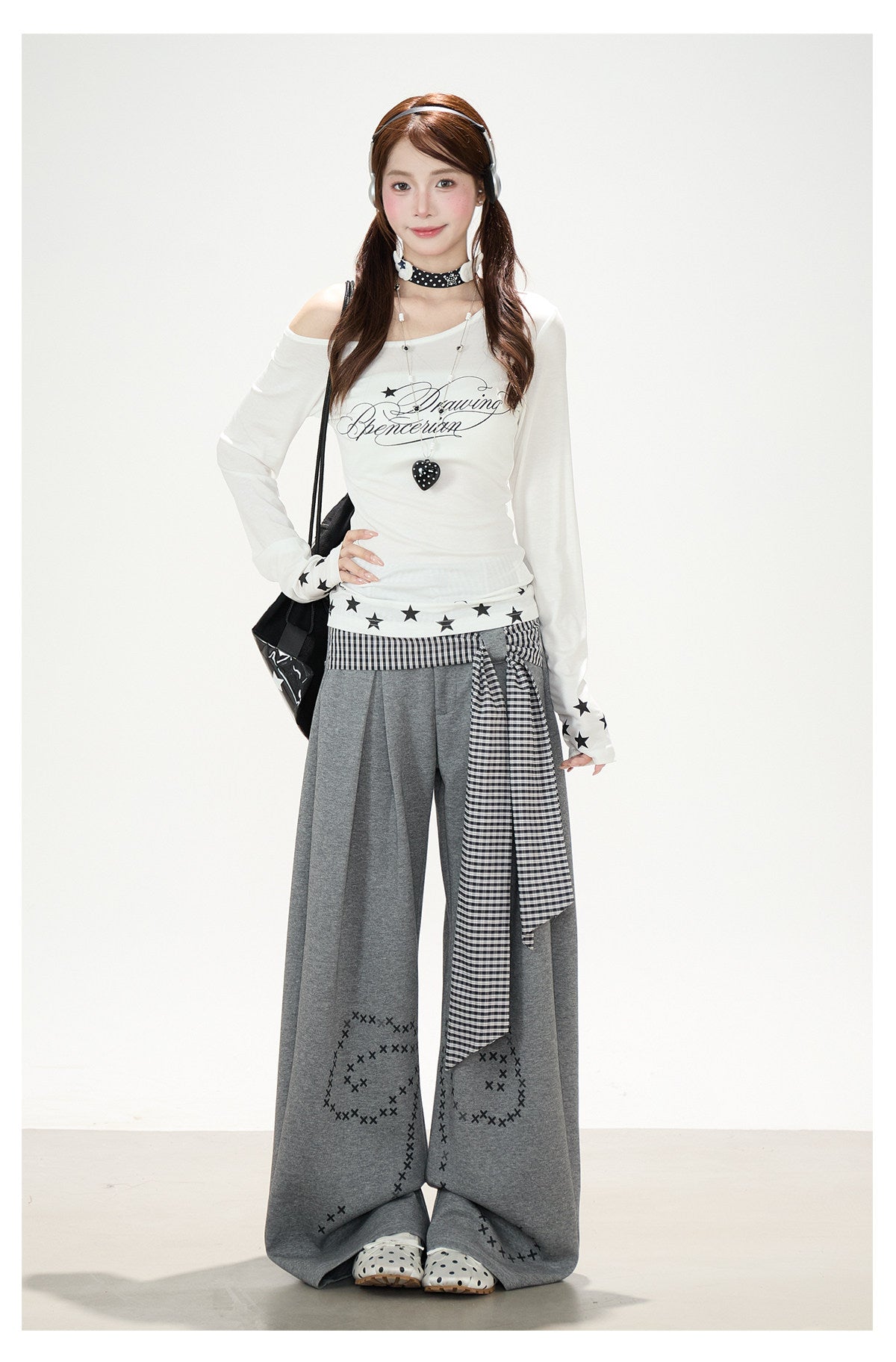 Star Letter Off-Shoulder Long Sleeve Top & Gray Graphic Wide-Leg Pants