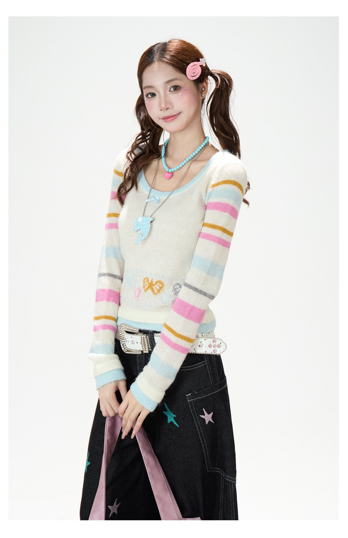 Star Embroidered Deconstructed Wide-Leg Cargo Jeans