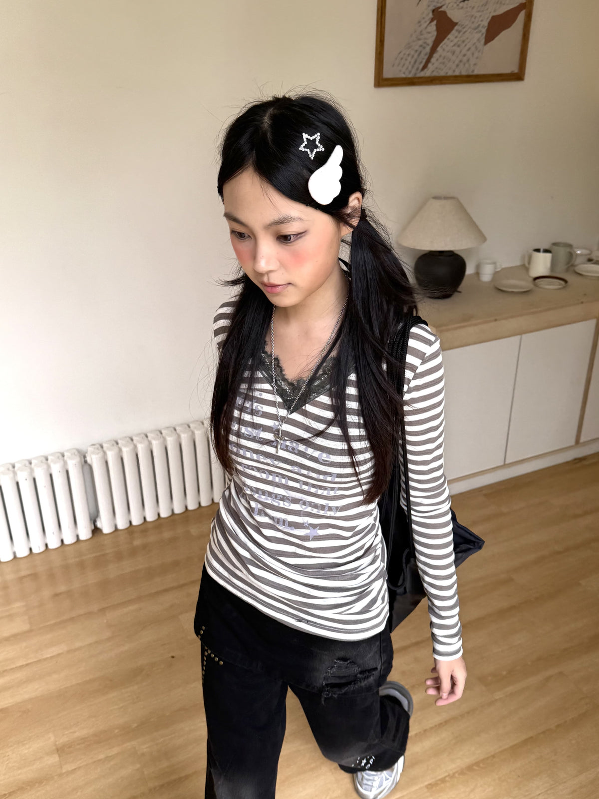 Gray Stripe Lace V-Neck Graphic Long Sleeve Tee