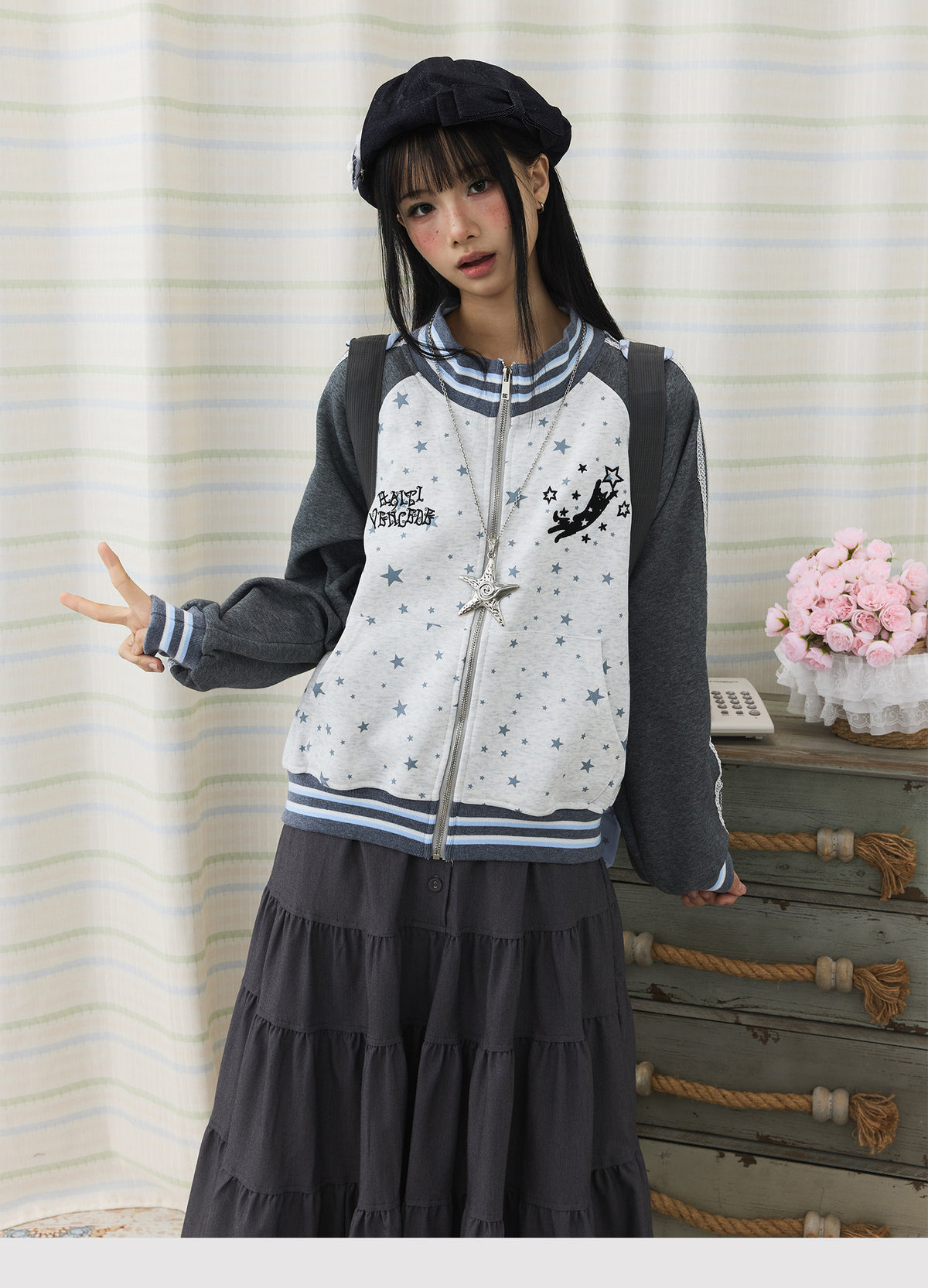 Star Contrast Zip-Up Hoodie