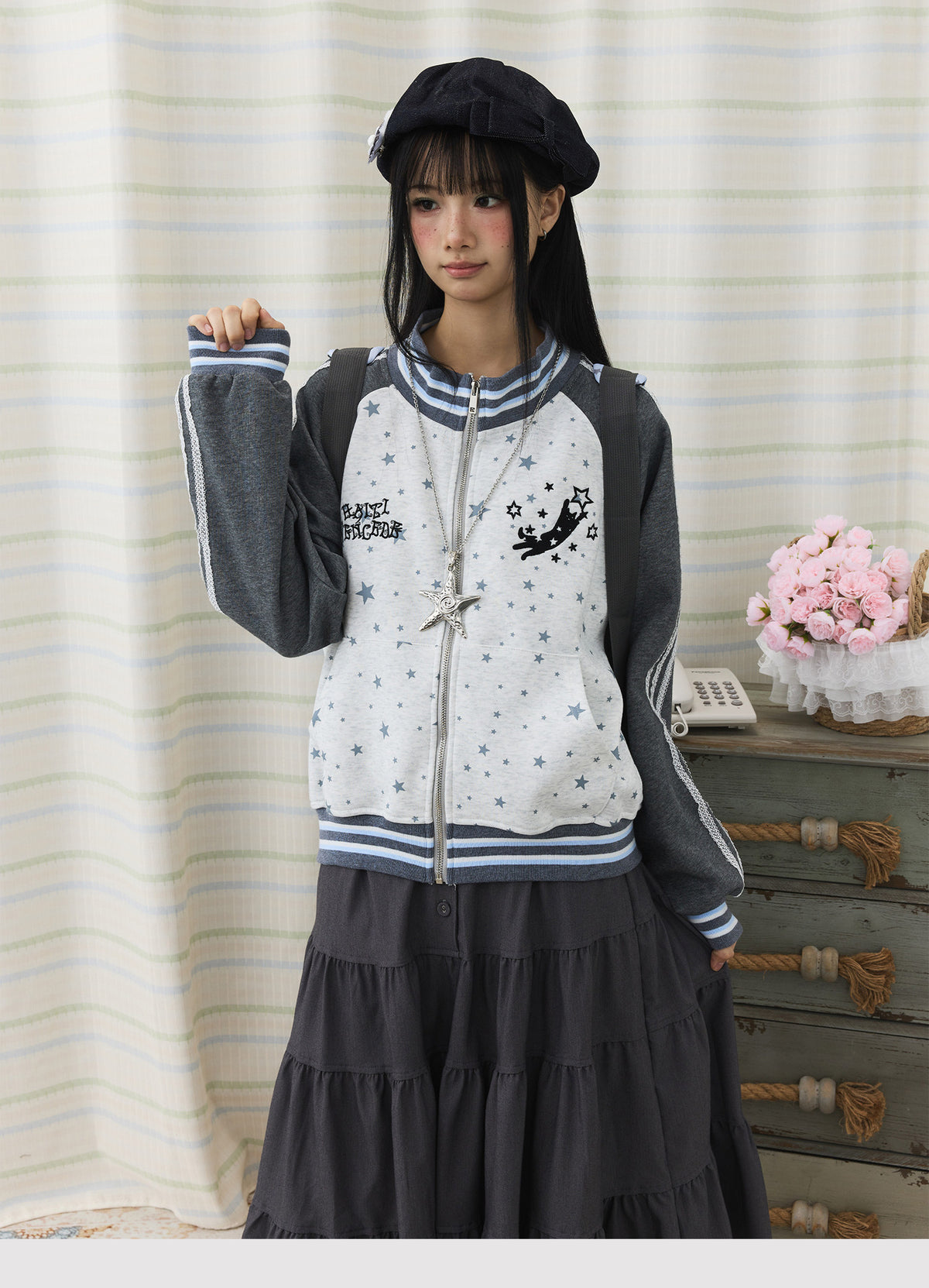Star Contrast Zip-Up Hoodie