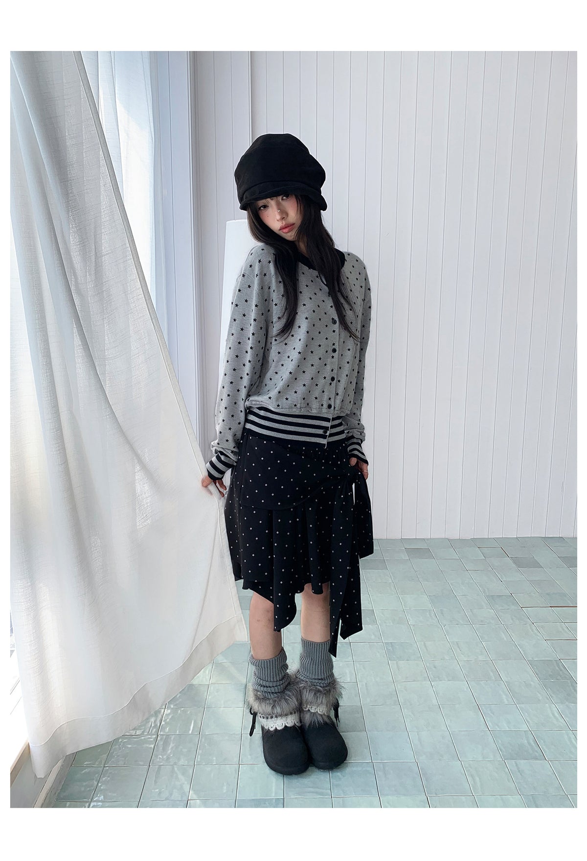 Star Print Contrast-Trim Knit Cardigan