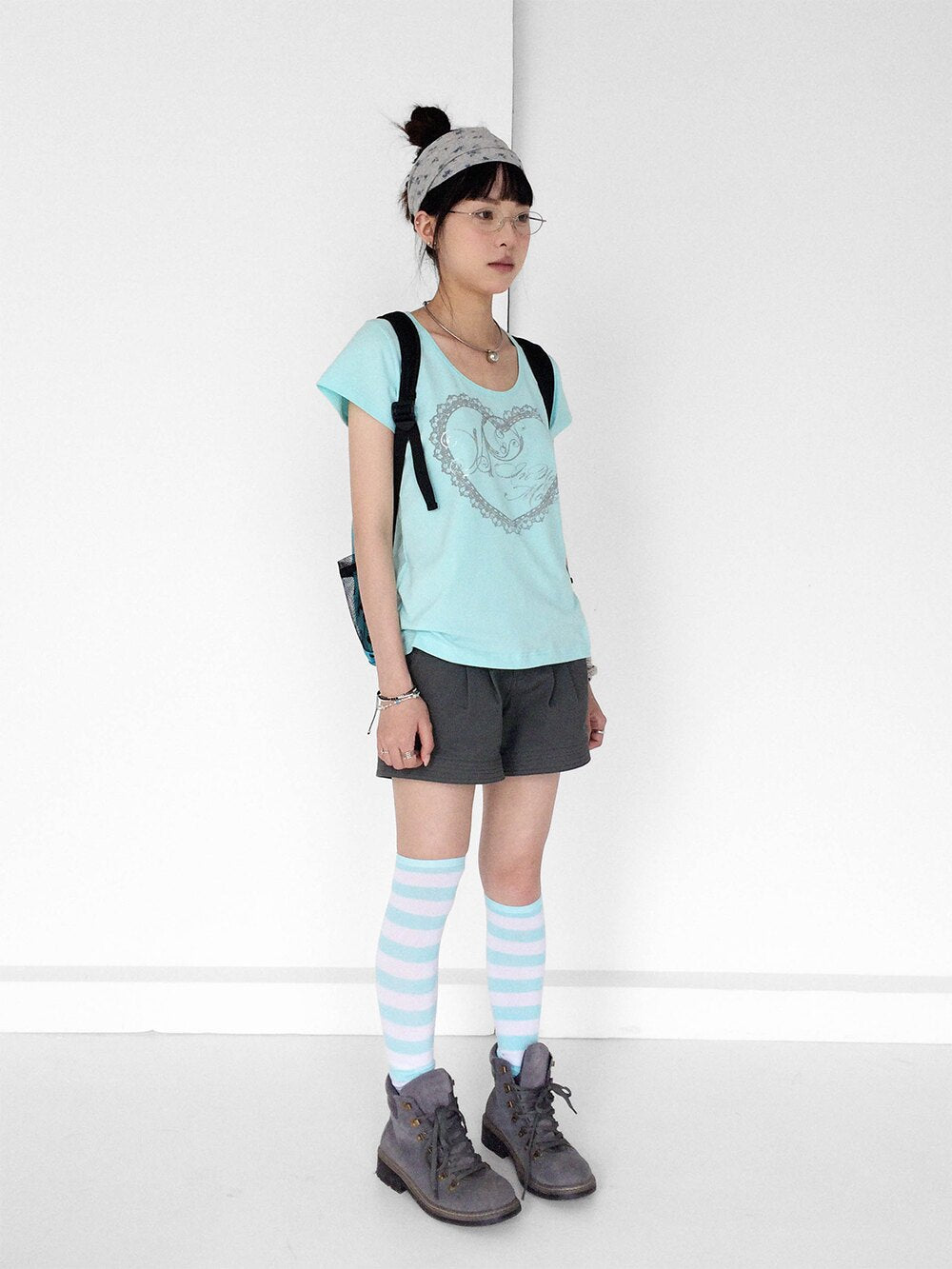 Silver Lace Heart Scoop-Neck Fitted Tee