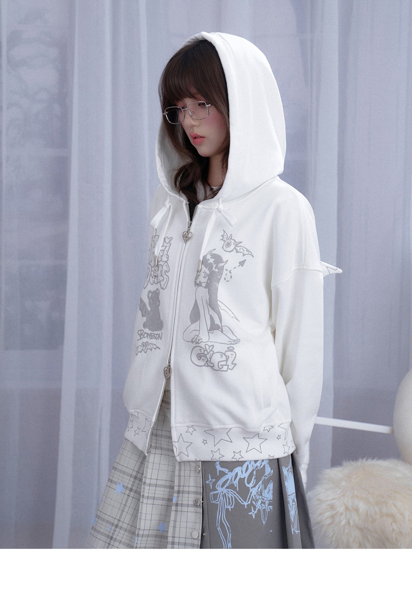 Star Wing Graffiti Zip Hoodie