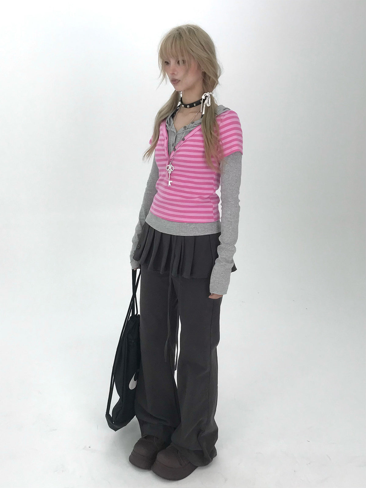 Gray Low-Rise Pleated Skirt Pants