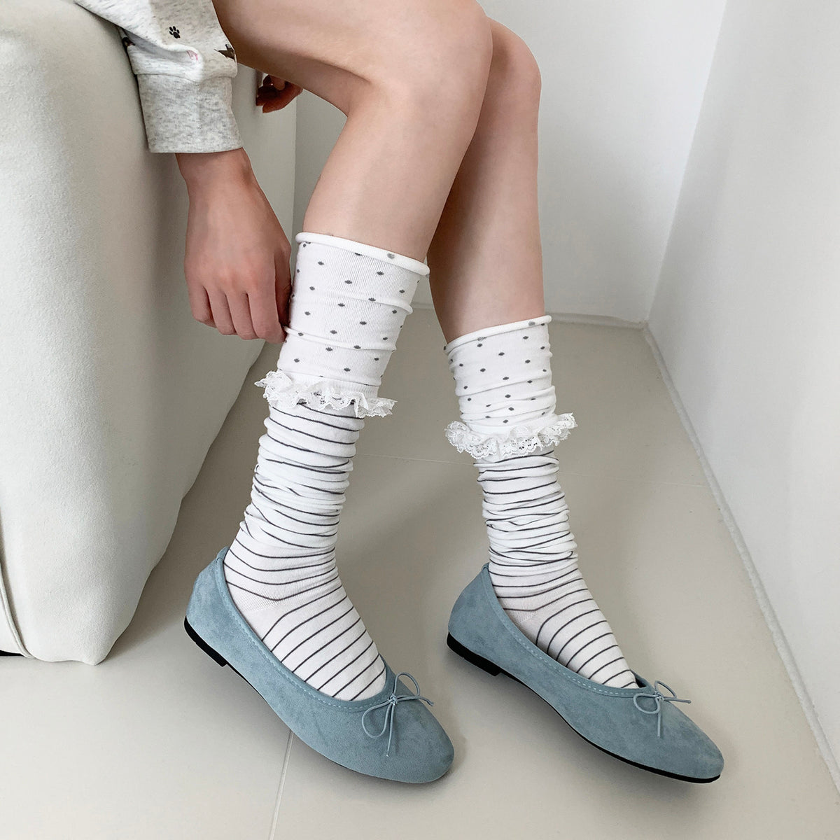 Lace Trim Patchwork Over-the-Knee Socks