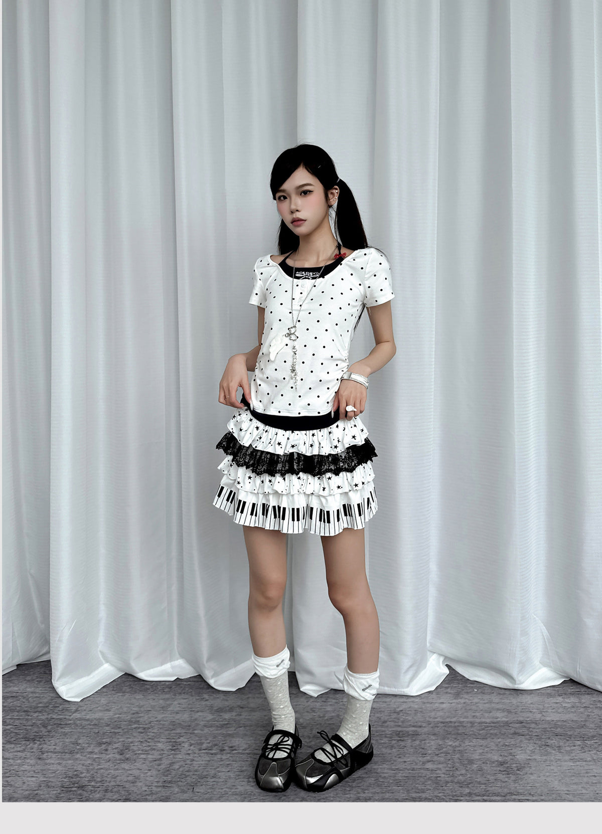 Piano Star Lace Tiered Skort
