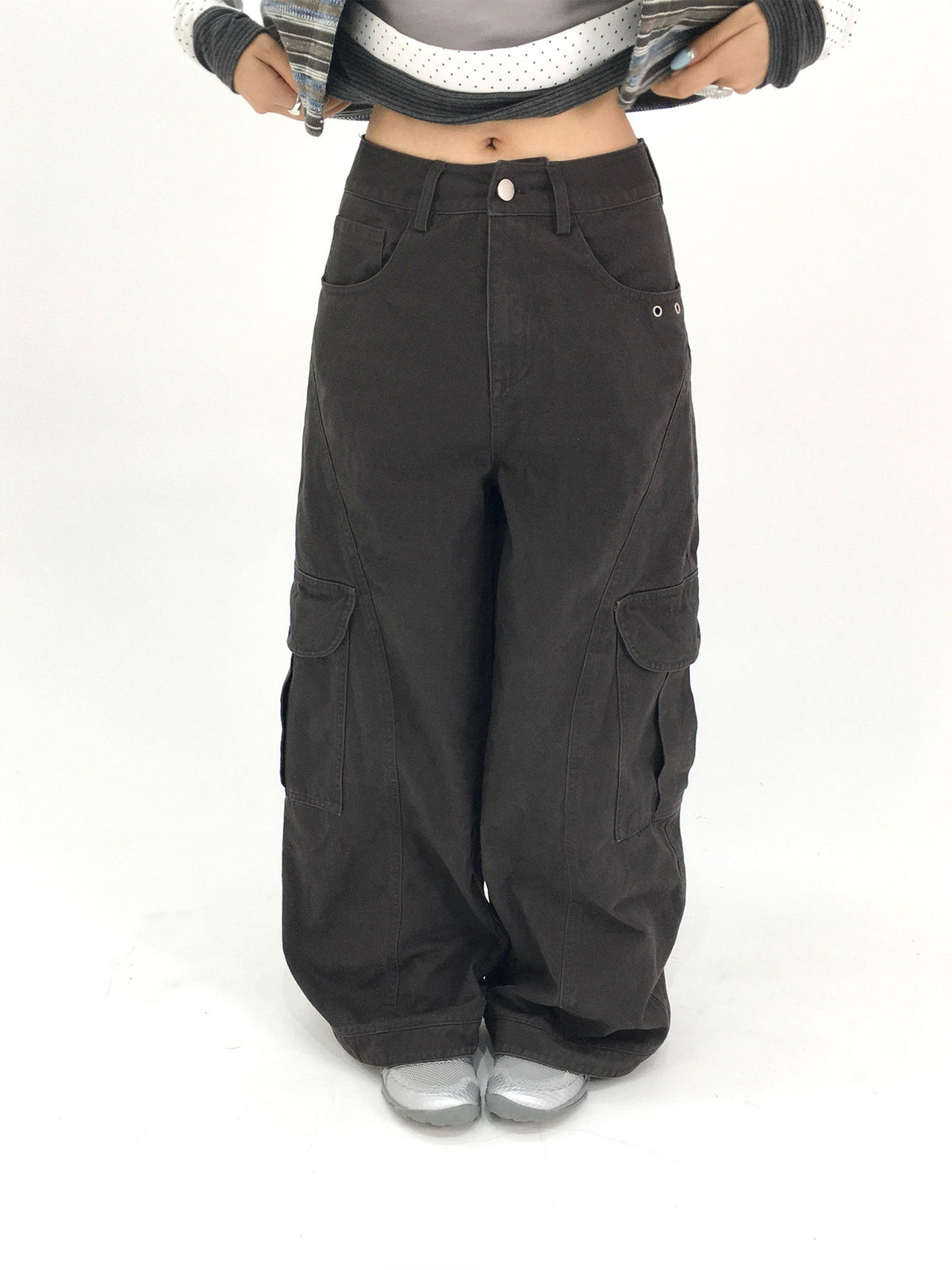 Washed Gray Tea Wide-Leg Cargo Pants