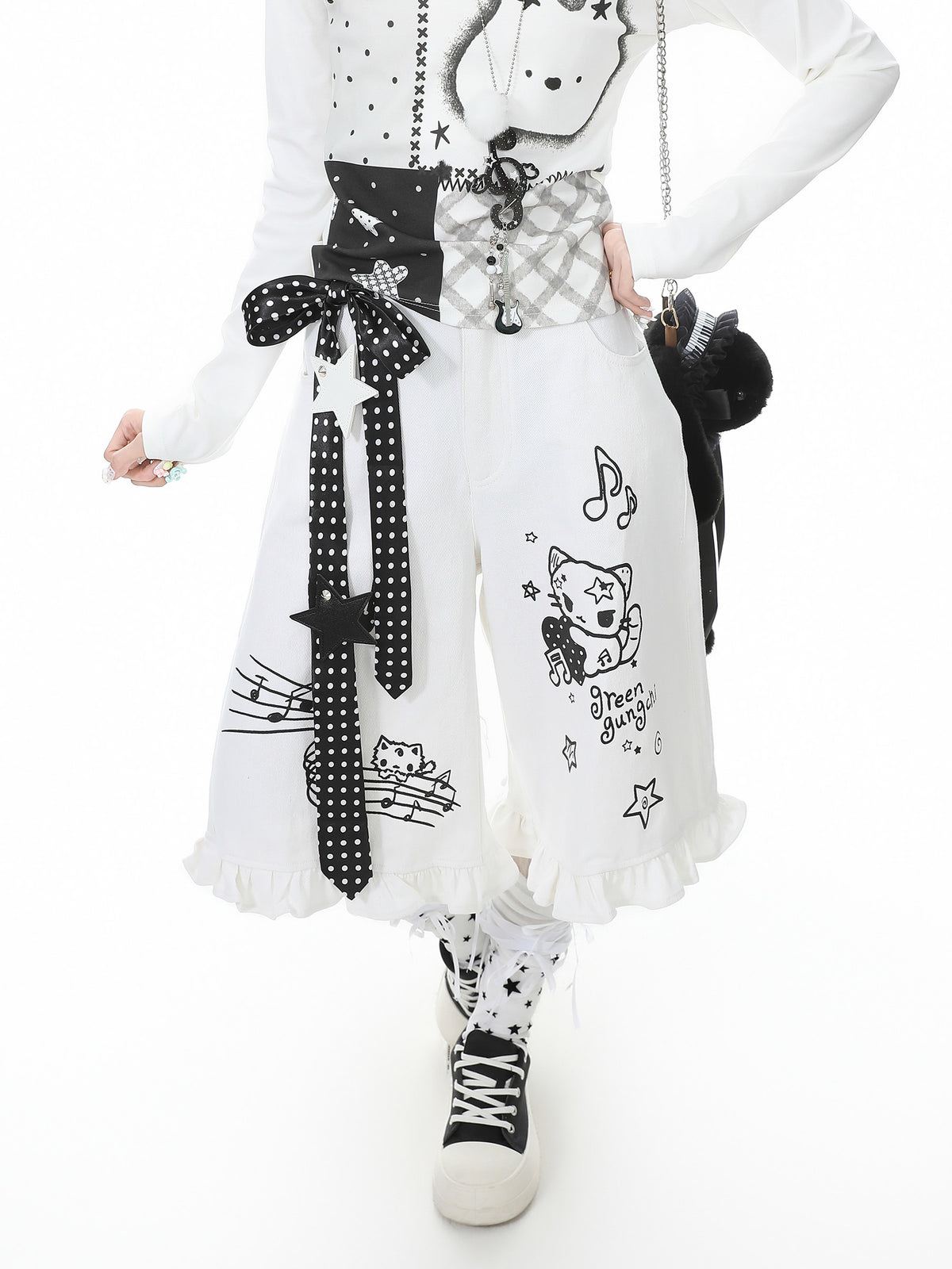 Music Cat Ruffle Capri Jeans with Star Belt