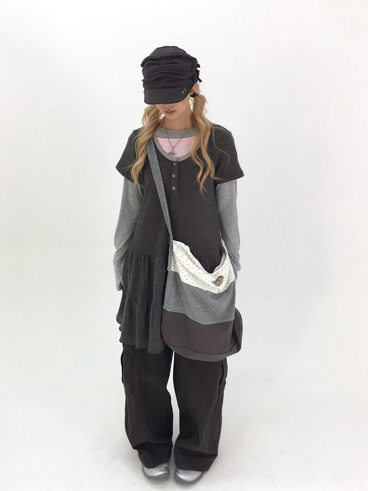 Washed Gray Tea Wide-Leg Cargo Pants