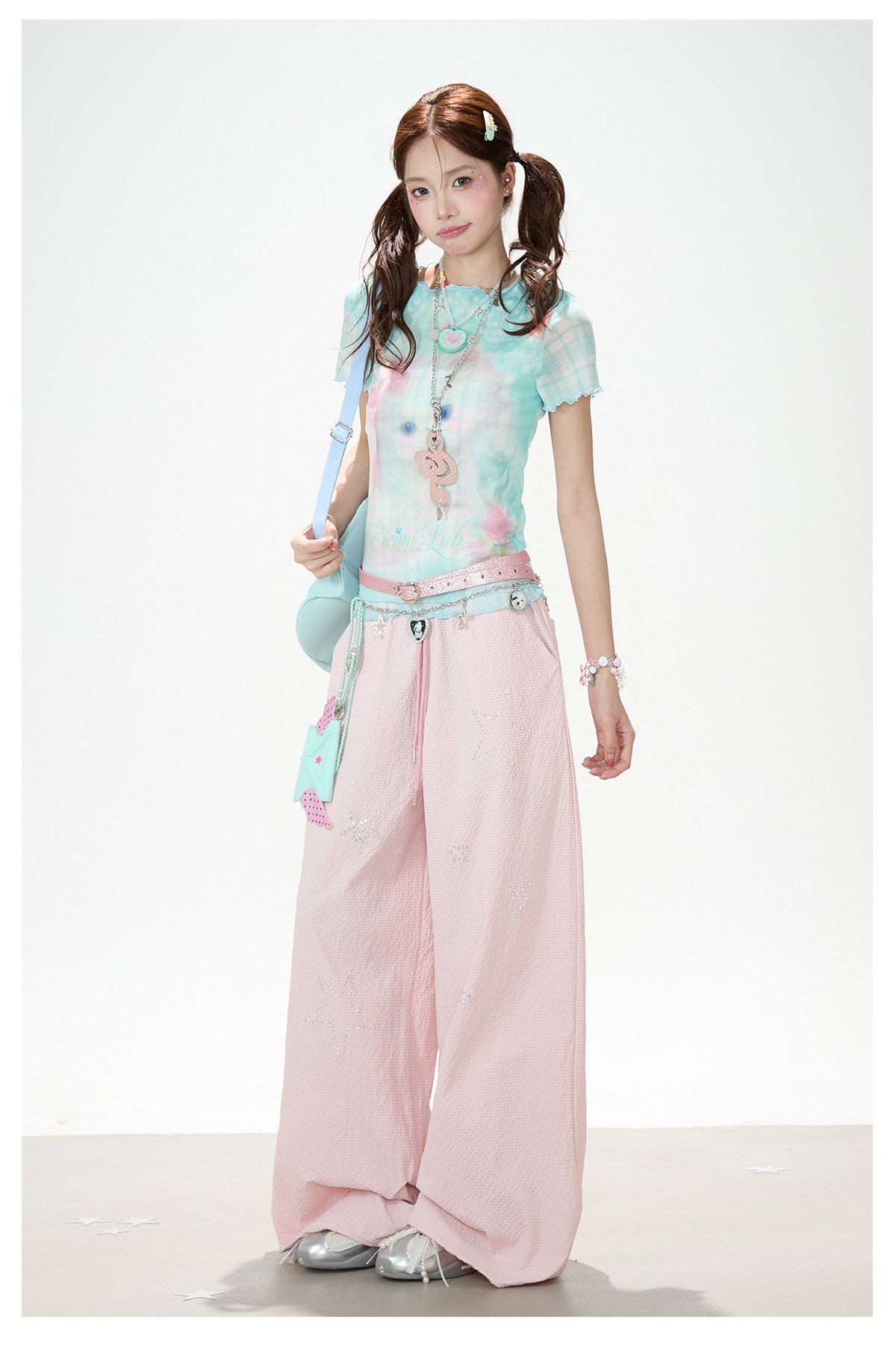 Pastel Cat Mesh Tee & Pink Star Wide-Leg Pants