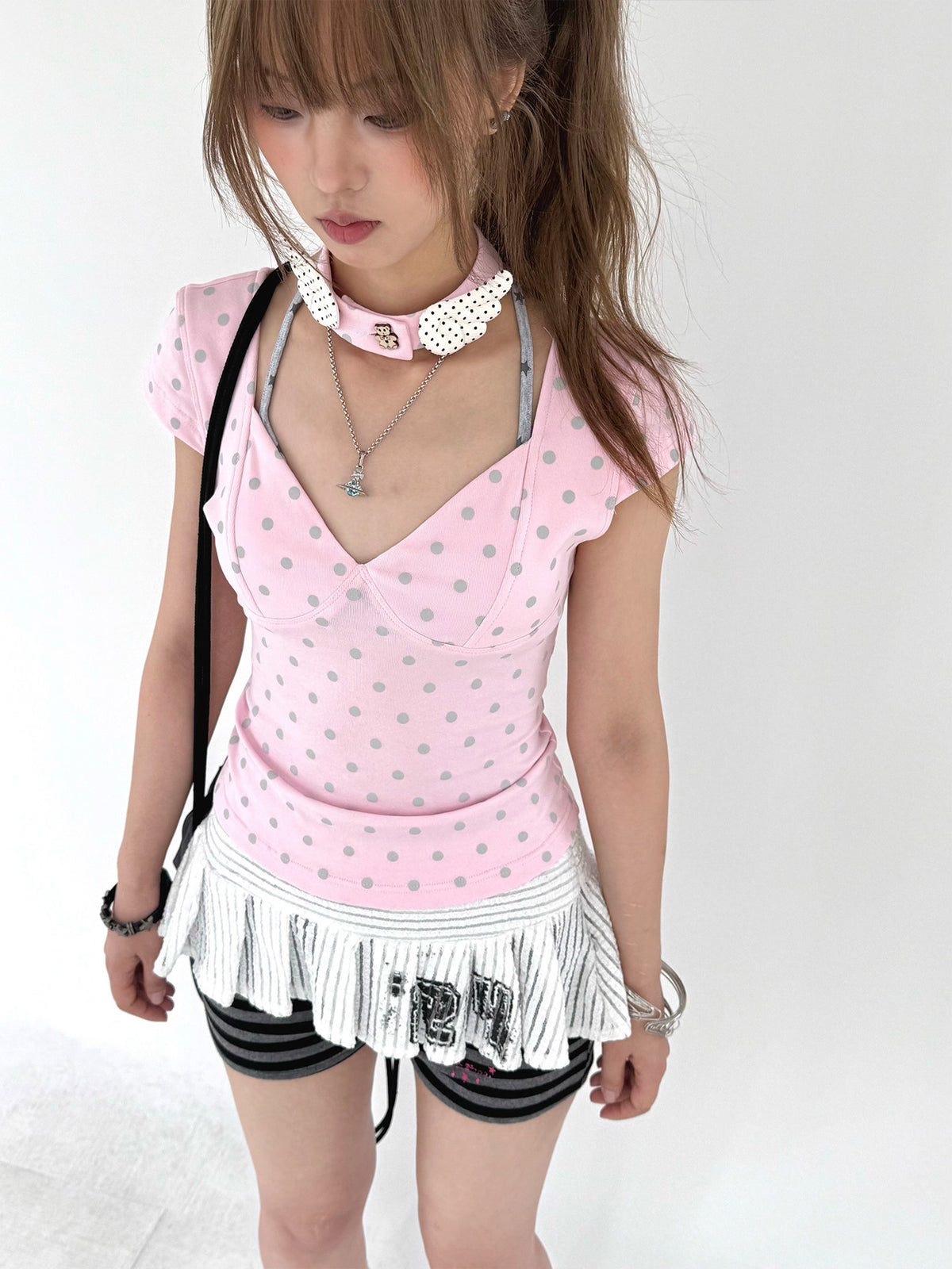 Mechanical Bear Polka Dot V-Neck Fitted Tee with Choker