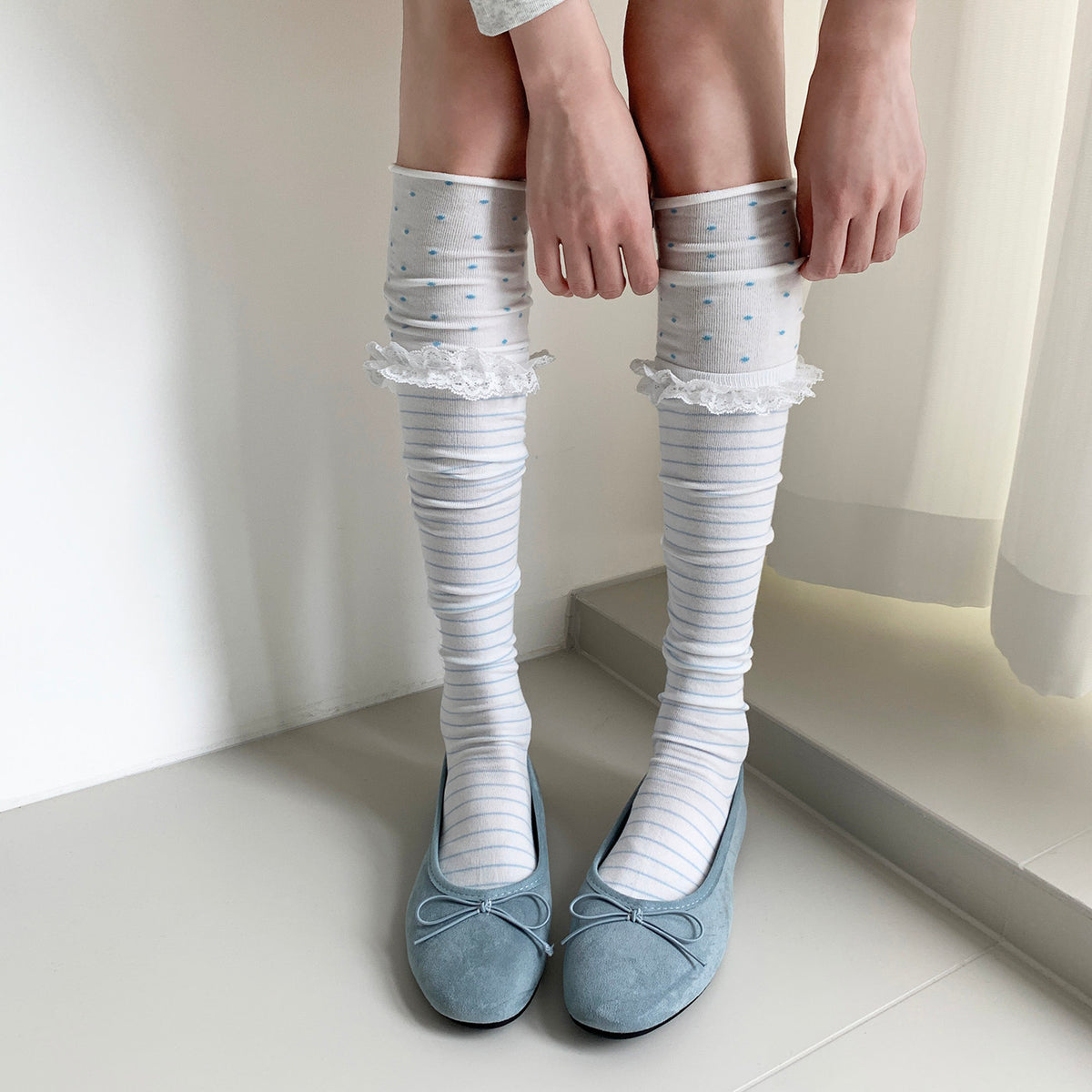 Lace Trim Patchwork Over-the-Knee Socks
