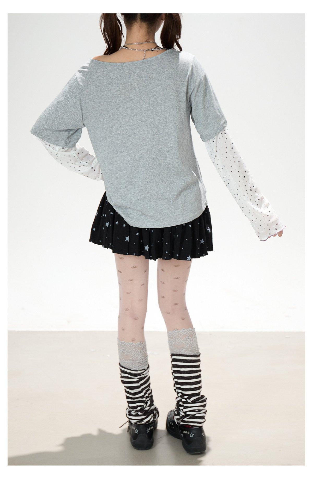 Faux Layered Star Mesh Graphic Long Sleeve Top & Black Star Pleated Mini Skirt
