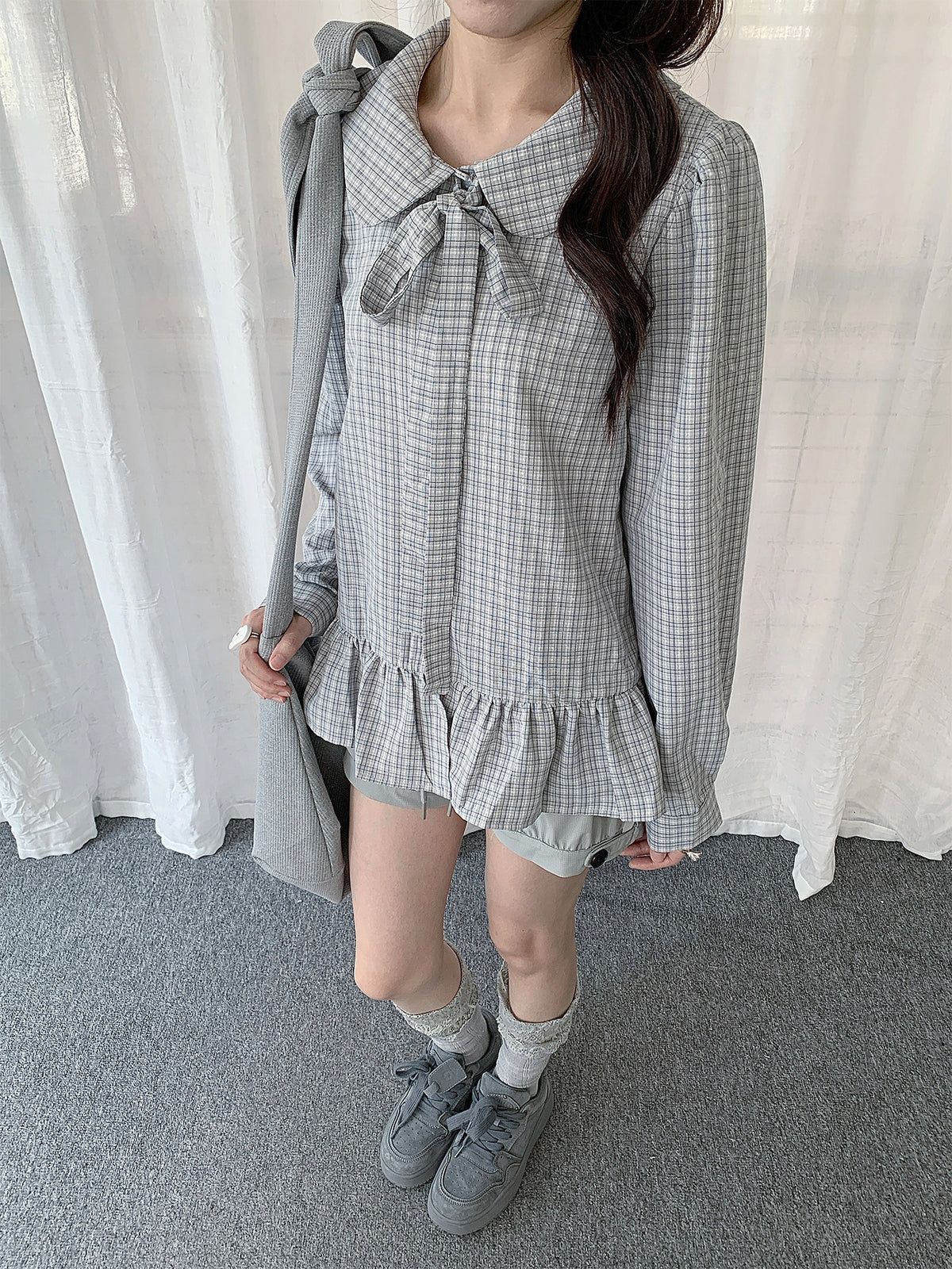 Plaid Bow Collar Ruffle Long Sleeve Blouse